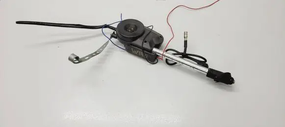 Mercedes-Benz S W140 Radio antenna 