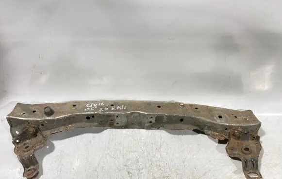 Top upper radiator support slam panel