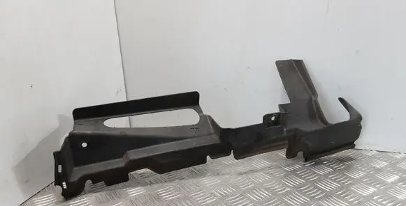 Land Rover Range Rover L322 Intercooler air guide/duct channel 7036693