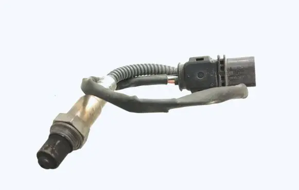 Seat Ibiza IV (6J,6P) Lambda probe sensor 045906262 0281004064 0281004065