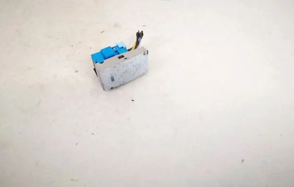 Opel Insignia A Alarm switch 13281638