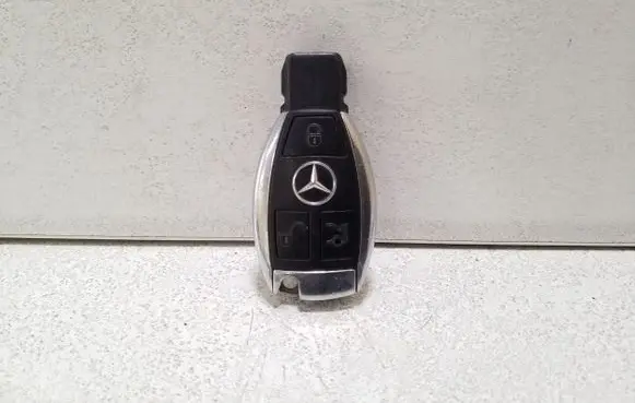 Mercedes-Benz CLS C218 X218 Ignition key/card ESD1105216C