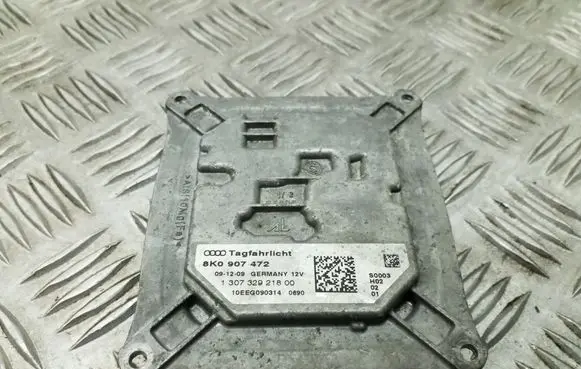 Audi A4 S4 B8 8K Headlight ballast module Xenon 8K0907472