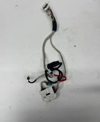 Hyundai Santa Fe Wing mirror control module 01589AKA 1000801R