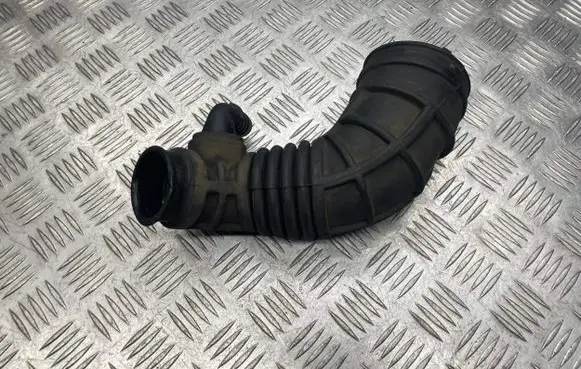 Opel Vectra C Air intake duct part 