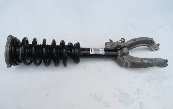 Volvo S90, V90 Front shock absorber/damper 31658003