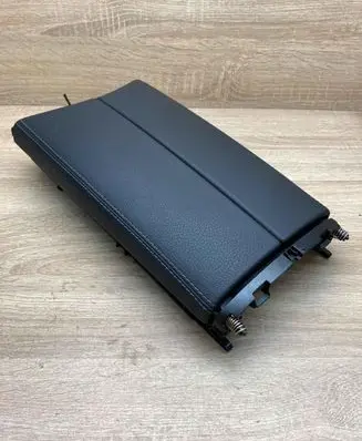Mercedes-Benz C W205 Armrest 1271362G 1263765
