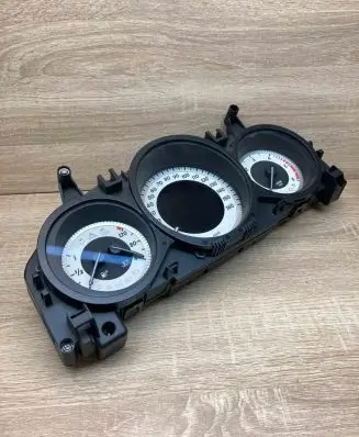 Mercedes-Benz E W212 Speedometer (instrument cluster) A2129001025 A2C53435305