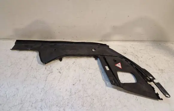 BMW 7 F01 F02 F03 F04 Other engine bay part 7019801