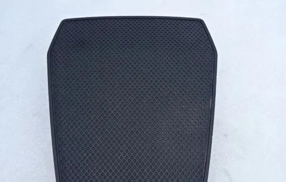 Citroen DS7 Crossback ACC Distronic radar sensor grill/trim 9820453577