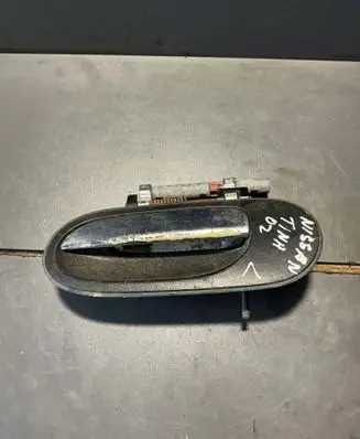 Nissan Almera Tino Front door exterior handle 