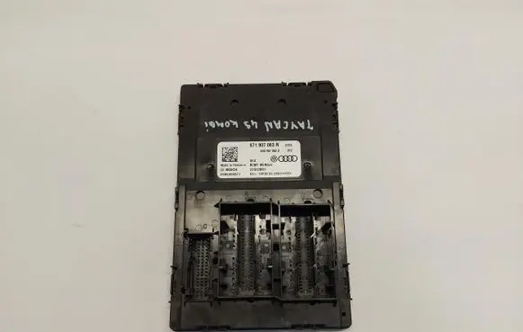 Porsche Taycan 9J1 Comfort/convenience module 971907063RJLK01