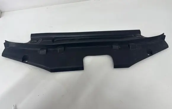 Engine bonnet/hood lock trim molding