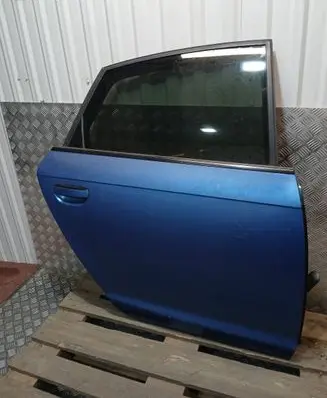 Audi A6 S6 C6 4F Rear door