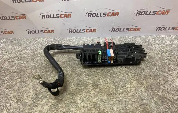 Mercedes-Benz E W211 Fuse box set 2115452301