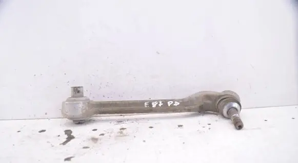 BMW 1 E81 E87 Front lower control arm/wishbone 6763700R