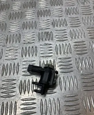 Volkswagen Golf VI Turbine electric control actuator 