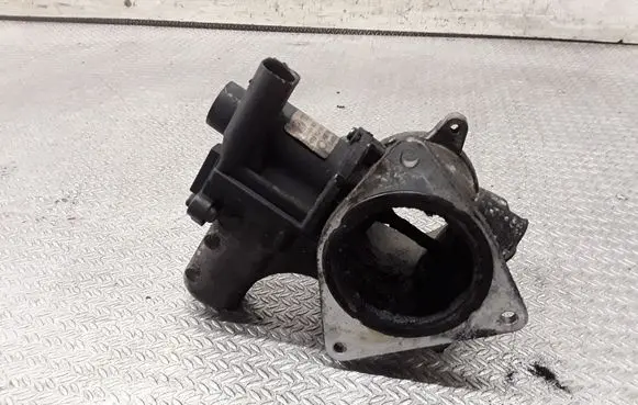 Volkswagen Crafter EGR valve 076131601B