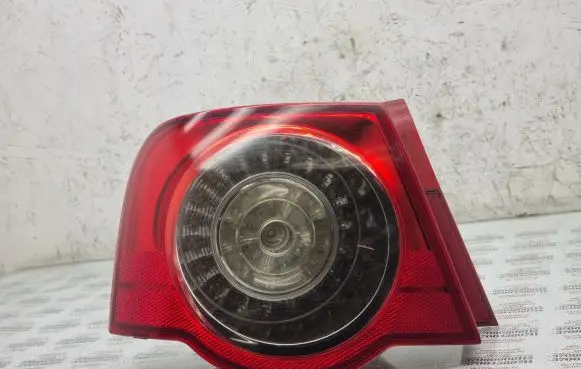 Volkswagen PASSAT B6 Rear/tail lights 3C5945095C