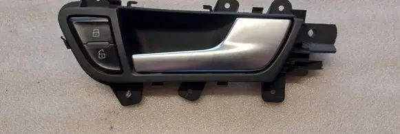 Audi A4 S4 B8 8K Front door interior handle 8K0837020
