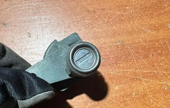 Hyundai Matrix Front door lock (next to the handle) 