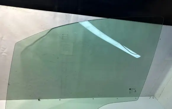 Opel Crossland X Front door window glass four-door 43R000055 E000090 DOT747AS2M61385