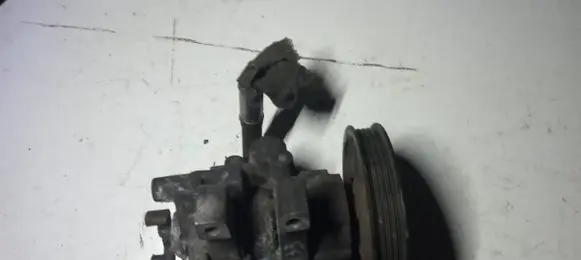 Peugeot Boxer Power steering pump 6C113A674AA
