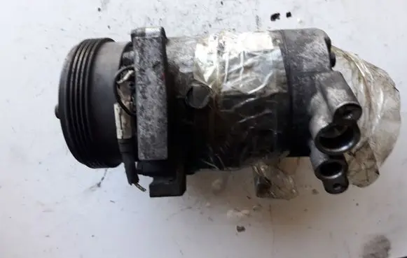 Renault Clio II Air conditioning (A/C) compressor (pump) SD6V12