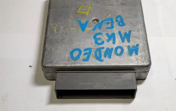 Ford Mondeo Mk III Engine control unit/module 1S7F12A650KD Q1FCC8CHW