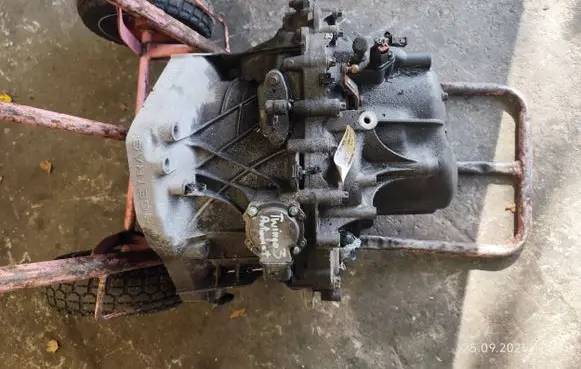 Renault Twingo III Automatic gearbox DC0001 320103667R LNB6275