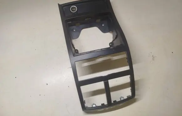 Mercedes-Benz GL X164 Other center console (tunnel) element a1646800507