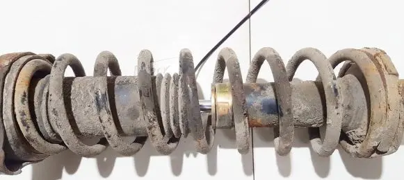 Mitsubishi Carisma Rear coil spring