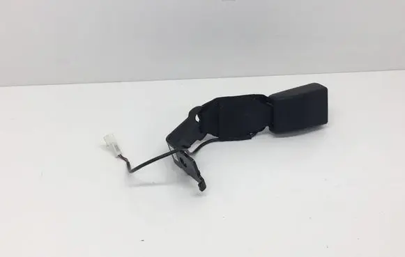 BMW X5 F15 Middle seatbelt buckle (rear) 7321413 04062015