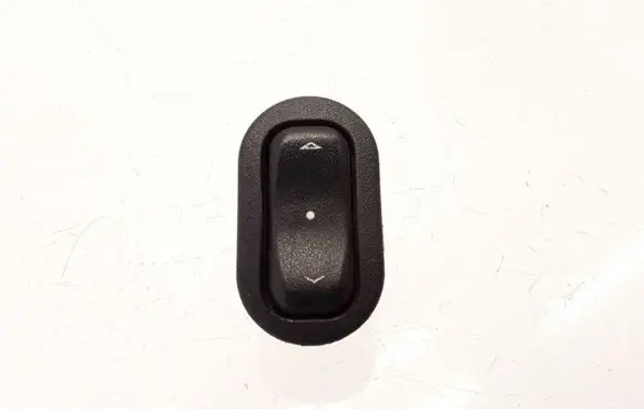 Opel Zafira A Electric window control switch 90561388 13363100