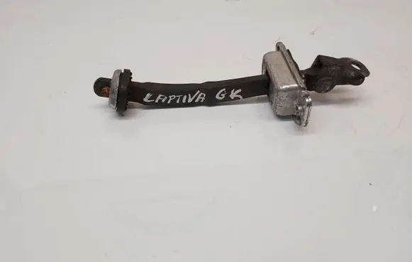 Chevrolet Captiva Rear door check strap stopper
