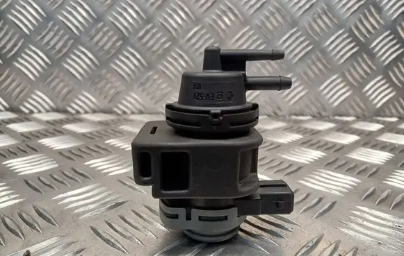 Nissan X-Trail T31 Turbo solenoid valve 8200575400