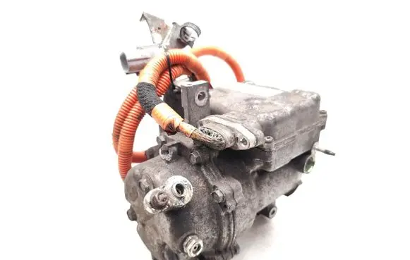 Mitsubishi Outlander Air conditioning (A/C) compressor (pump) AKJ200A202F