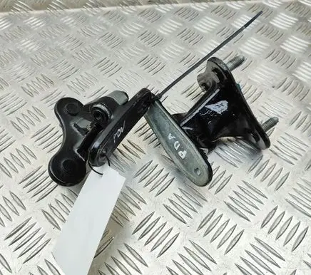 Mercedes-Benz GLE W167 Front door hinges set A1677201207 A1677201407