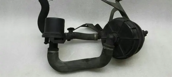 BMW 6 E63 E64 Secondary air pump 72812933