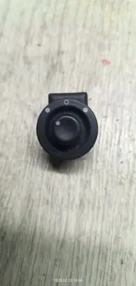Renault Laguna II Wing mirror switch 8200002442A