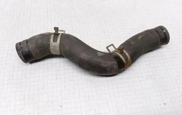 Honda Civic Engine coolant pipe/hose