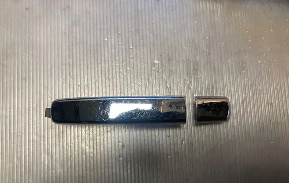 Nissan Qashqai Rear door exterior handle 83433