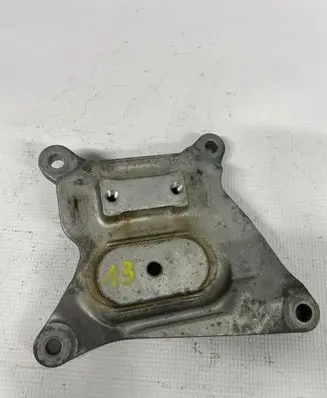 Audi Q7 4M Gearbox mounting bracket 8W0399118D