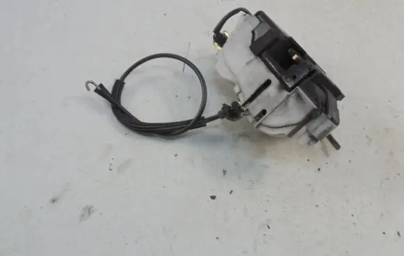 Seat Ibiza II (6k) Front door lock 6K4837015D