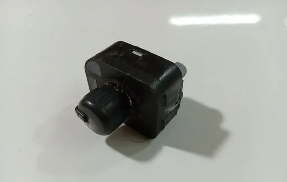 Audi A3 S3 8P Wing mirror switch 8E0959565