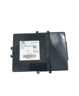 Hyundai i40 Other control units/modules 957703Z150