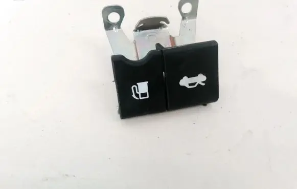 Engine bonnet (hood) release handle