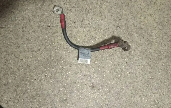 BMW 5 E39 Positive cable (battery) 2247666 E0265L6