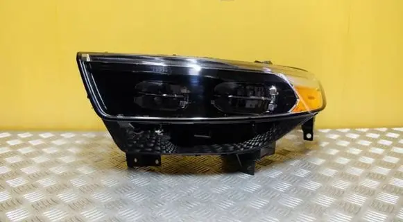 Ford Explorer Headlight/headlamp MB5B-13W030-BE 1947