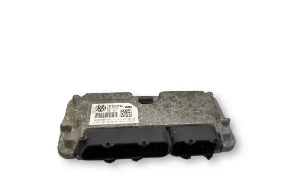 Volkswagen Polo IV 9N3 Engine control unit/module 03C906024AD